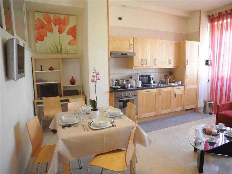 Lejlighedshotel Lux 2*