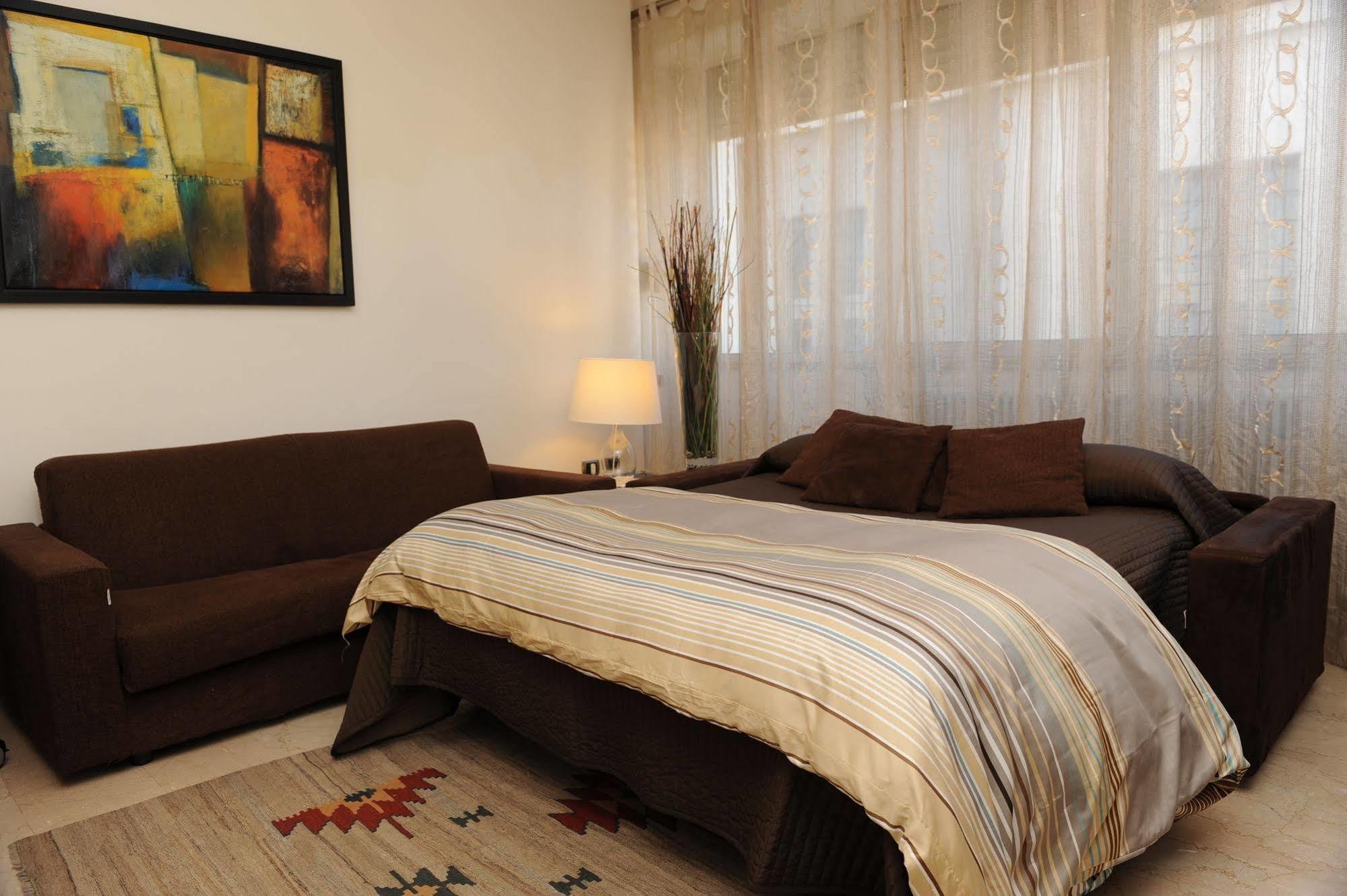 Lejlighedshotel Lux 2*